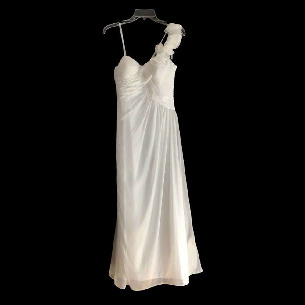 AQUA White Chiffon Gown Floor Length Dress Sz 6